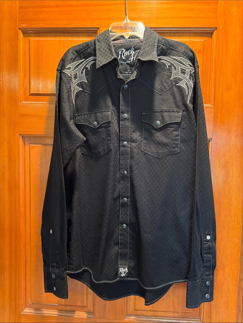 Rock 47 Black Western-Style Embroidered Button-Down Shirt Men’s Medium